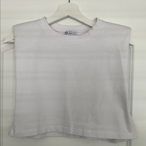 Zara White Crop Top with shoulder pads - Picture 1 of 4